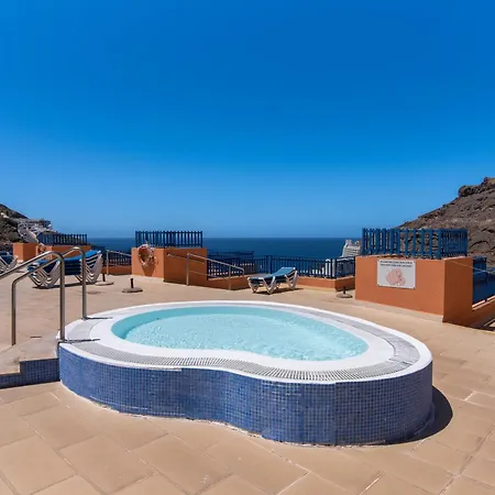 Home2book Stunning Views Taurito, Terrace & Pool Apartman